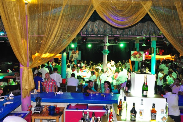 Saturday Night At Edde Sands